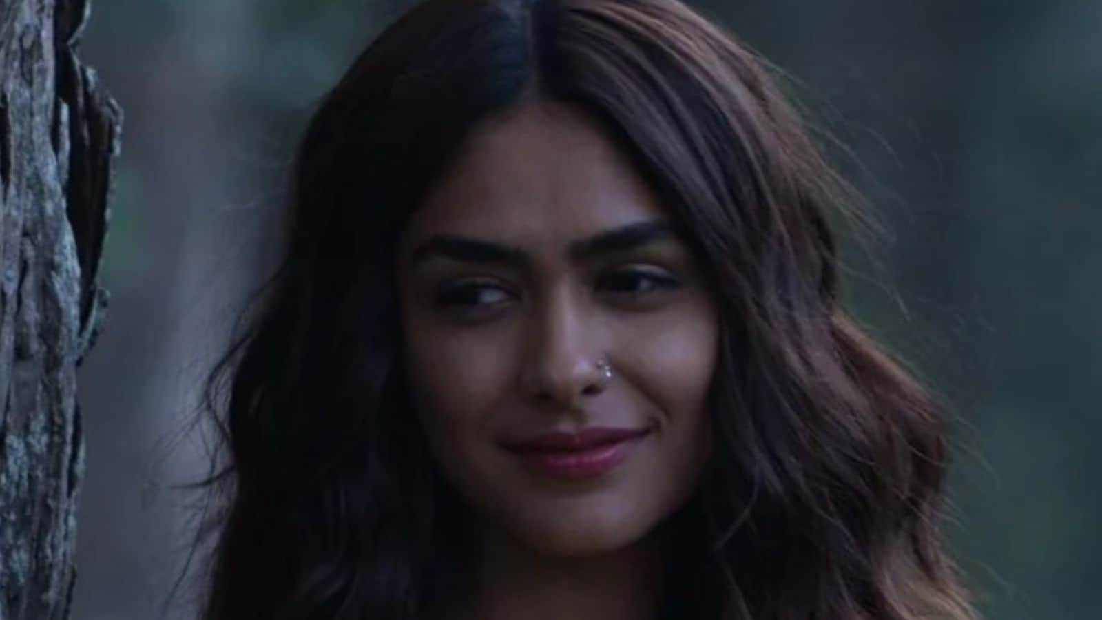 Looking ahead, Mrunal Thakur has multiple films in her kitty, including one with Siddhant Chaturvedi. She will soon be seen in Do Deewane Seher Mein, set to be released on February 13, 2026. Besides, her upcoming lineup of films include Hai Jawani To Ishq Hona Hai where she shares screen space with Varun Dhawan, Pooja Hegde and Mouni Roy. It is directed by David Dhawan.
