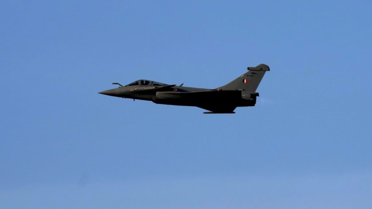 Kanpur Factory Wins Rs 26 Crore Export Deal From Vietnam For Fighter Jet Parachutes