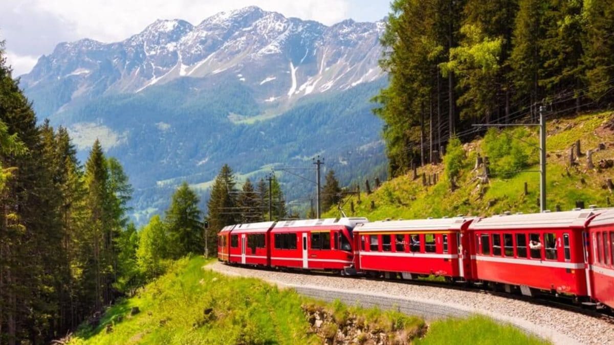 fast charging battery train in uk breaks world record enters service