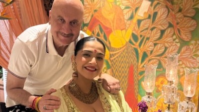 Anupam Kher is currently shooting for Khosla Ka Ghosla 2. (Photo Credit : Instagram)