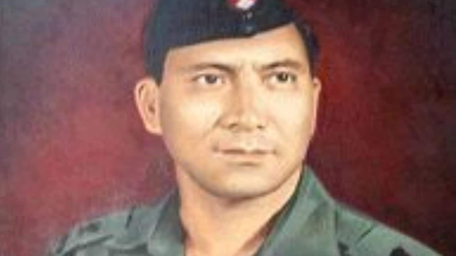 The officer who led this effort was then Major Chewang Rinchen of the Ladakh Scouts, according to a report in NDTV. When tensions with Pakistan escalated in 1971, he was sent to the Nubra Valley, around 150 kilometres north of Leh. There, he began mobilising nearly 500 local volunteers. These men were organised into four companies named Karakoram, Saser, Rimo and Saltoro, after the mountain ranges of the region. The formation came to be known as “Dhal Force.” The larger responsibility for defending Ladakh rested with the 3 Infantry Division under Major General SP Malhotra while the Nubra and Shyok sectors were overseen by Colonel Udai, Commanding Officer of the Ladakh Scouts.