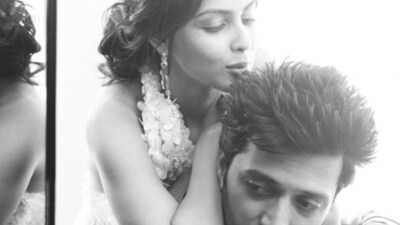  Riteish and Genelia dated for a decade before getting married in 2012. (Photo Credit : Instagram/ riteishd)