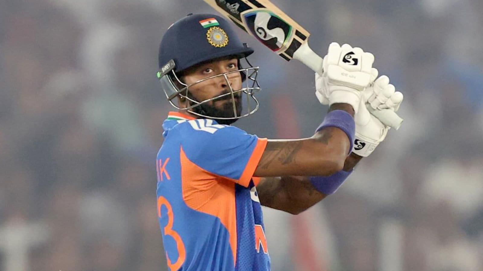 ICYMI: Hardik Pandya usa Maha Shivaratri especial para o confronto entre Índia e Paquistão na Copa do Mundo: é mais barato do que comprar uma casa em Mumbai?