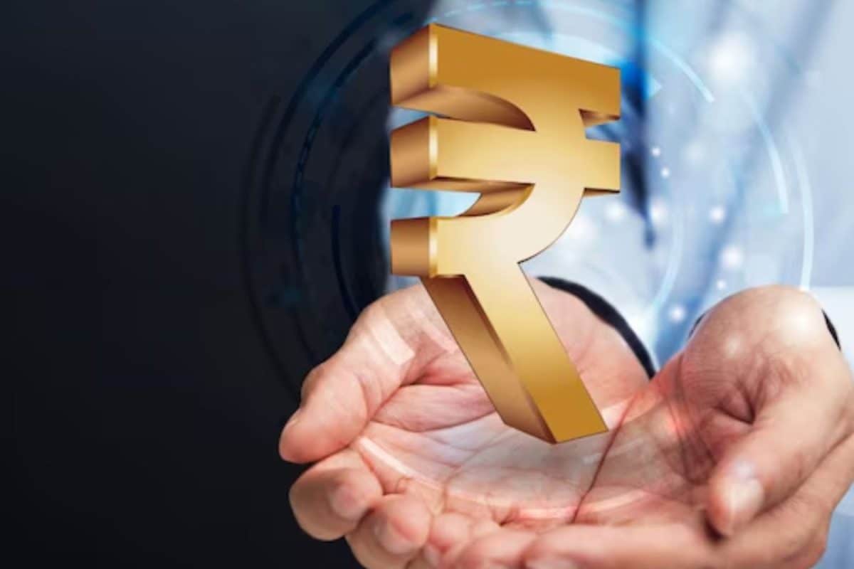 Foreign Funds Pour Rs 32,630 Crore Into Indian Bonds After Government Tax Relief