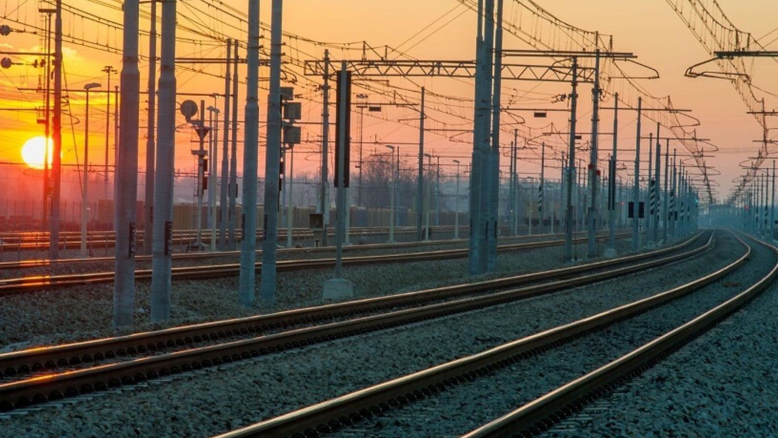  Numaligarh Railway Station, Gohpur Railway Station, Golaghat Town Railway Station and Simaluguri Junction.