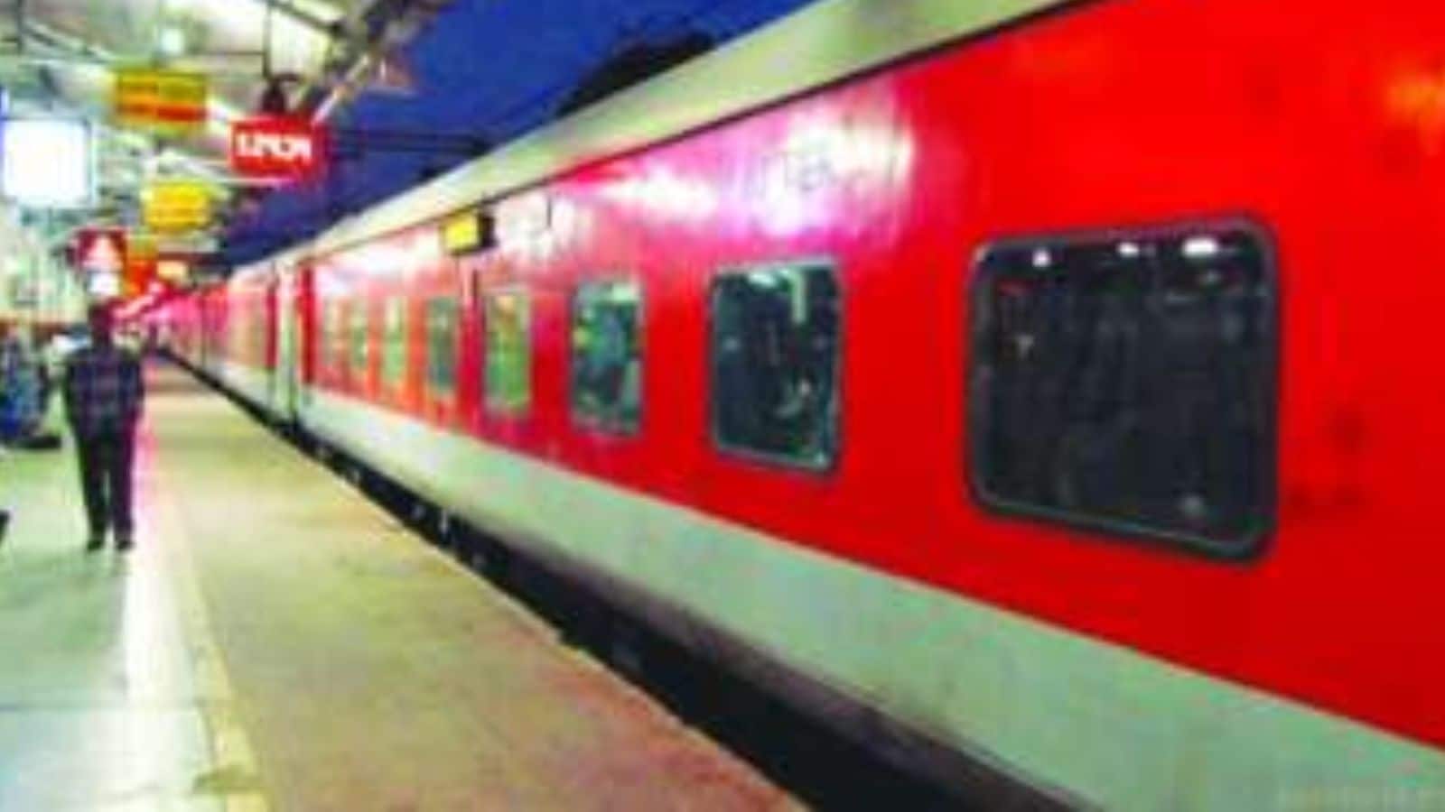 These trains show how Indian Railways is improving step by step. Faster speeds help save valuable time. Modern coaches also improve passenger comfort. Together, they make rail journeys smoother and more reliable.