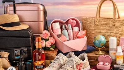 The Best Valentine’s Day Finds For The Partner Who Is Always Plane-Bound 
