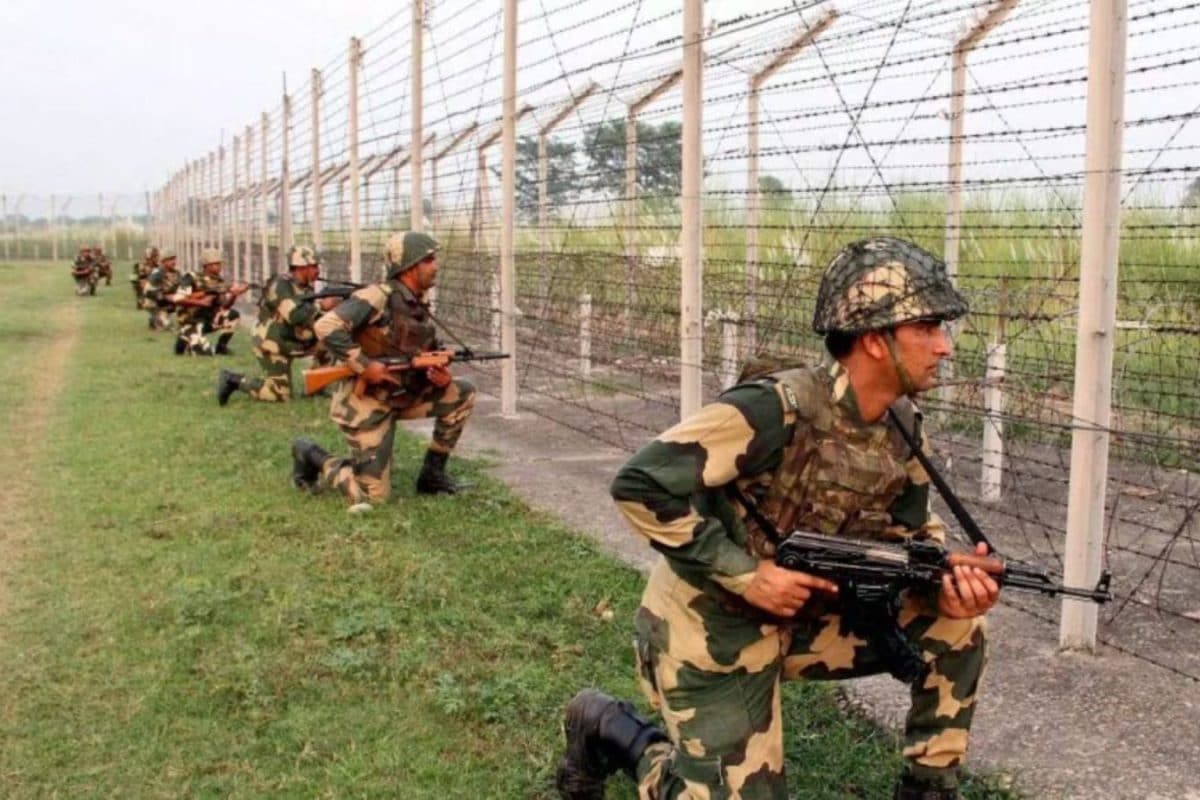 Army Foils Infiltration Bid Along LoC In J-K’s Rajouri, Heavy Ammunition Recovered