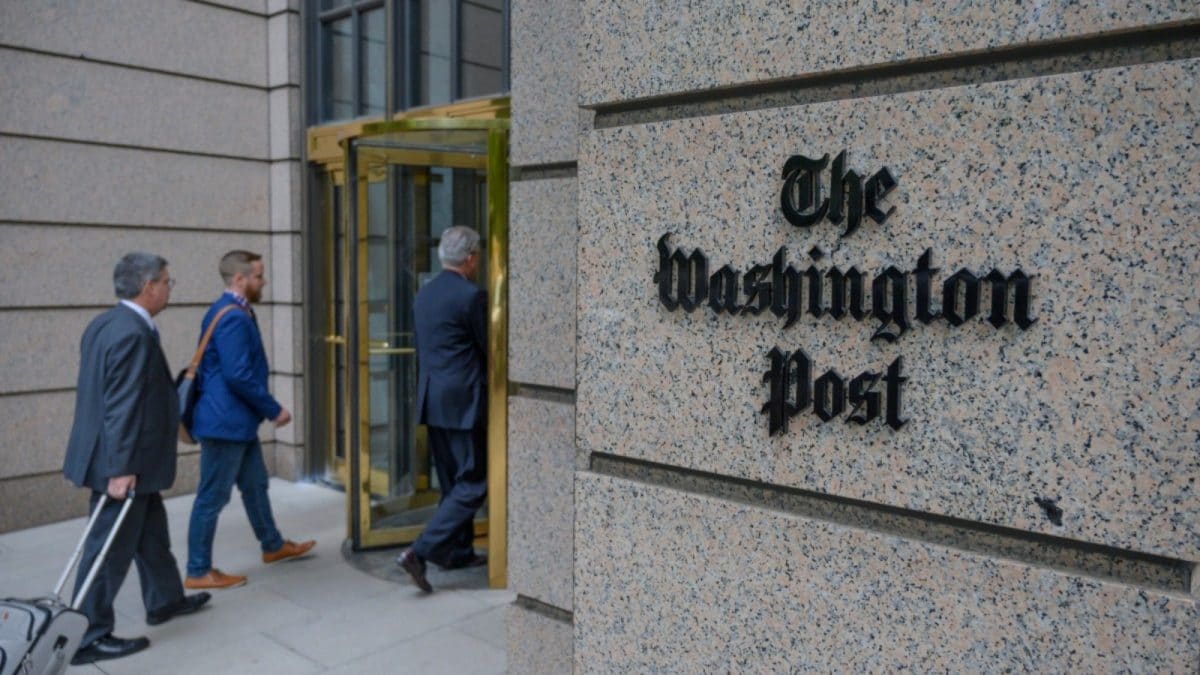 Jeff Bezos-Owned Washington Post Announces ‘Painful’ Job Cuts, One-Third Staff Laid Off