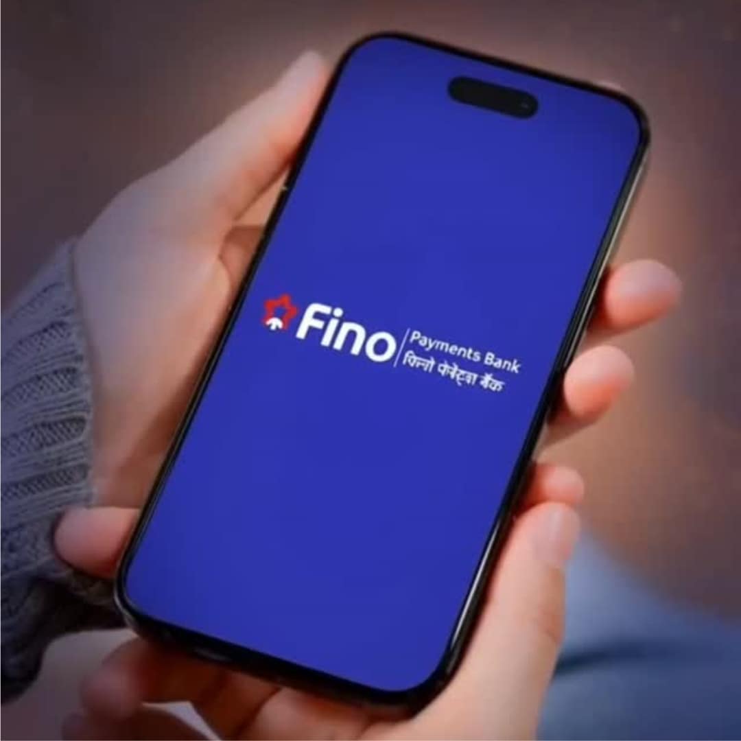 Outros funcionários do banco estavam envolvidos na investigação? O banco esclareceu que nenhum outro funcionário estava envolvido no assunto. A investigação está limitada ao(s) parceiro(s) de negócios do banco. Outros funcionários do banco estavam envolvidos na investigação? O banco esclareceu que nenhum outro funcionário estava envolvido no assunto. A investigação está limitada ao(s) parceiro(s) de negócios do banco.