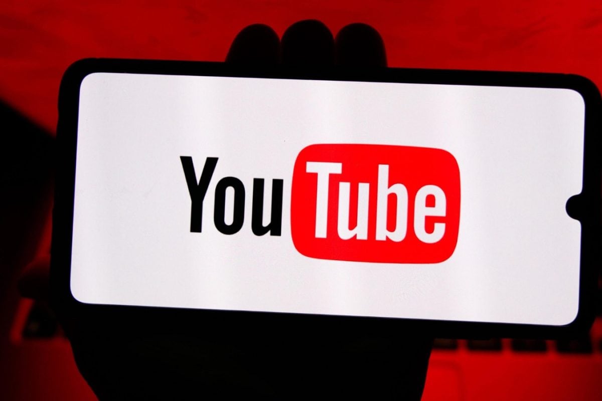 Want To Play YouTube Videos In The Background For Free? This App Is Your Answer