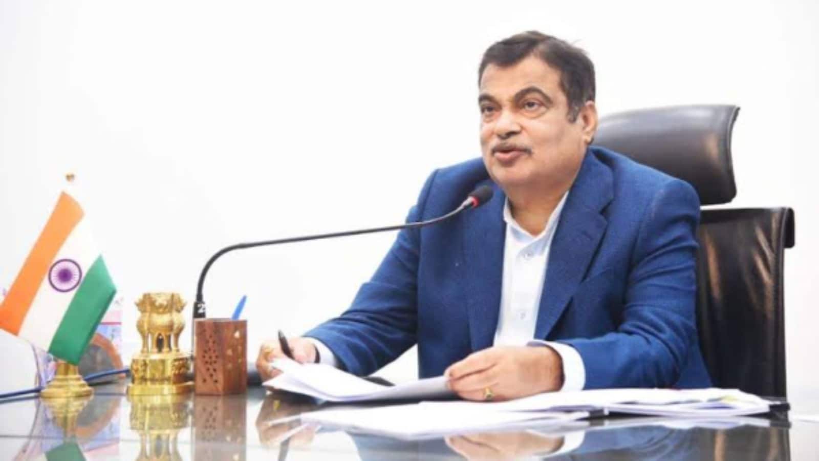 While the engagement has been confirmed, the families have not yet announced the wedding date or venue. CNBC18, citing sources, mentioned that preparations are underway. Reports also suggest that senior leaders, including Union Minister Nitin Gadkari and Maharashtra Chief Minister Devendra Fadnavis, were involved in discussions related to the match.


