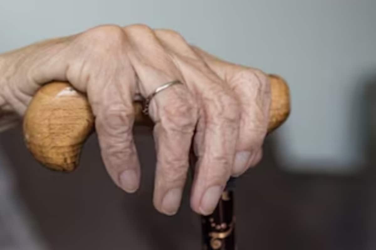 Salary Cut For Neglecting Parents? Telangana Passes New Bill To Support Senior Citizens