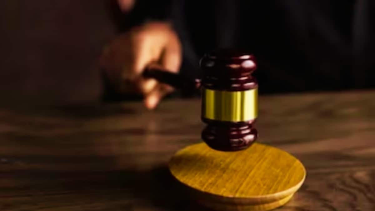 Kanpur Woman's Pension Stuck For 45 Years Over ‘I’ And ‘E’, Allahabad HC Pulls Up Officials