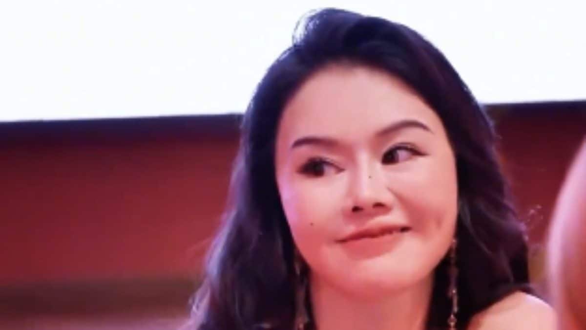 Sexy Gazes To Flirt Tips: Chinese Woman Makes Over Rs 30 Crore Teaching Women To Woo Men