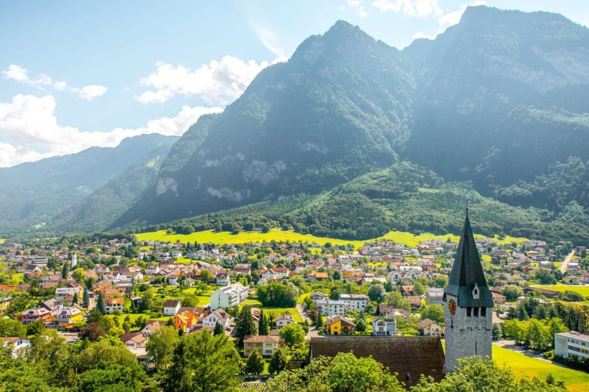 GK: Which Country Has No Airport, No Currency?