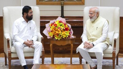 Prime Minister Narendra Modi with Eknath Shinde (Credits: ANI)