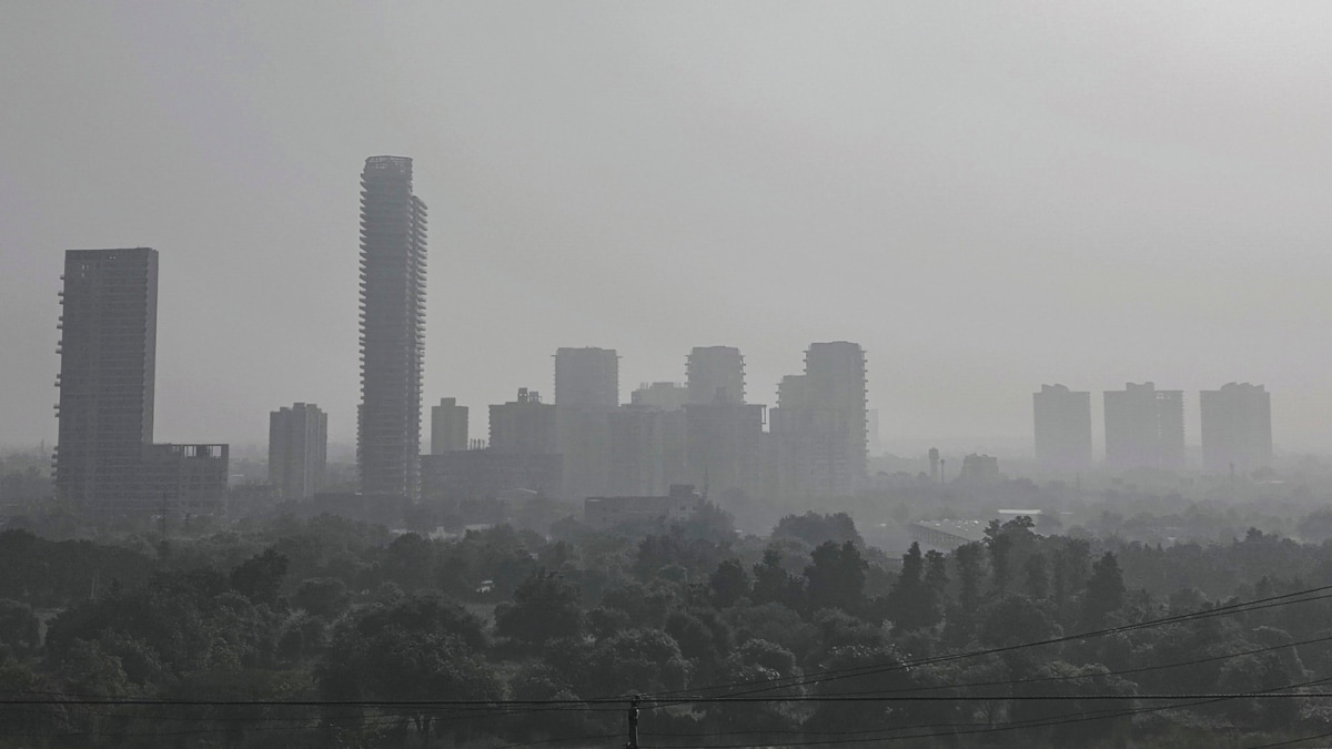 Luxury Inside, Chaos Outside: Why Gurugram’s Elite Buyers Aren’t Worried About Civic Woes