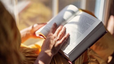 Valentine’s Month Special: 10 Romance Classics Every Book Lover Must Read