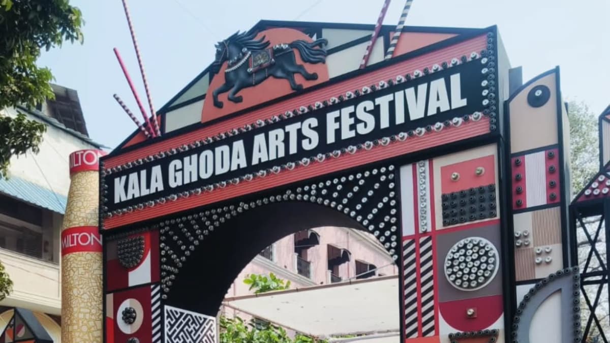 Train And Metro Routes To Reach Mumbai’s Kala Ghoda Festival 2026