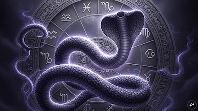 According to astrological calculations, the Ketu Nakshatra Transit 2026 will take place on April 20, 2026. As per Drik Panchang, Ketu will enter Magha Nakshatra at 4:49 pm. This planetary movement is considered highly significant in Vedic astrology and is expected to influence several zodiac signs.