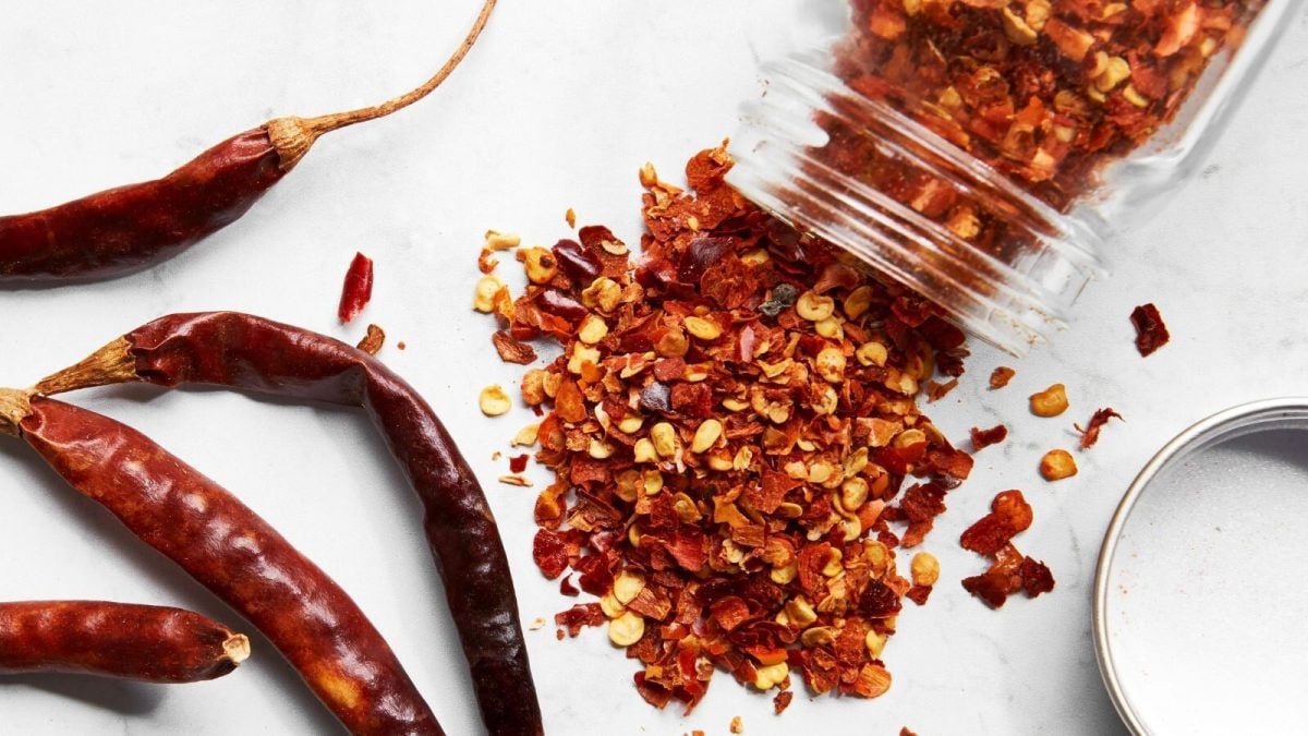 Food Tips: Make Domino’s Style Red Chilli Flakes At Home In Just 5 Minutes!