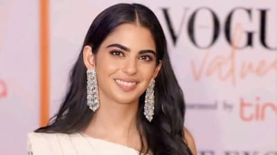 Isha Ambani wore a Chanel saree-inspired gown 