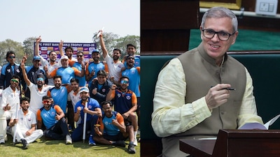 Omar Abdullah (right) says the achievement has inspired young sportspersons across J&K. (PTI Photo)