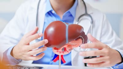 In many cases, recurrent liver cancer does not cause symptoms in its early stages. That is precisely why regular follow-up is essential. (Getty Images)