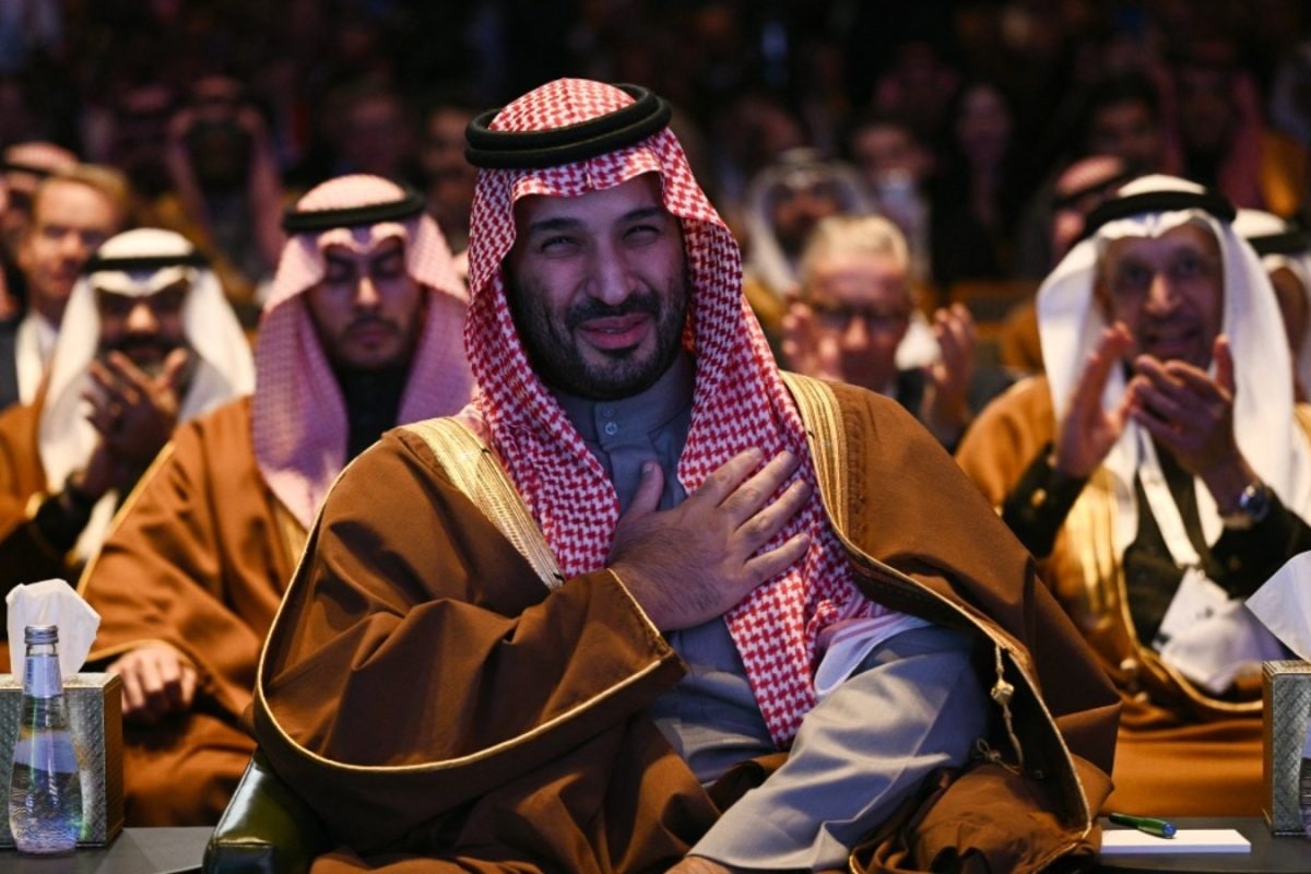 Saudi Arabia Welcomes Foreign Investors To Mecca In Bid To Draw $100 Billion FDI By 2030