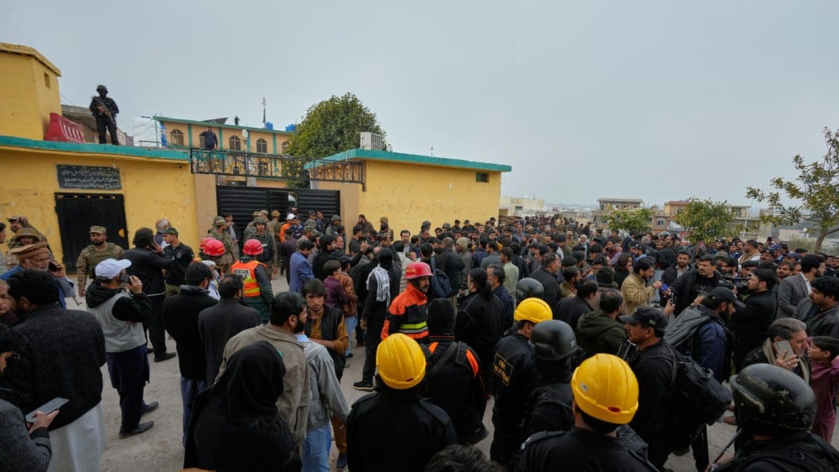 Pakistan Vows To Respond With 'Full Force' After Islamabad Suicide Blast, Blames Afghan Taliban