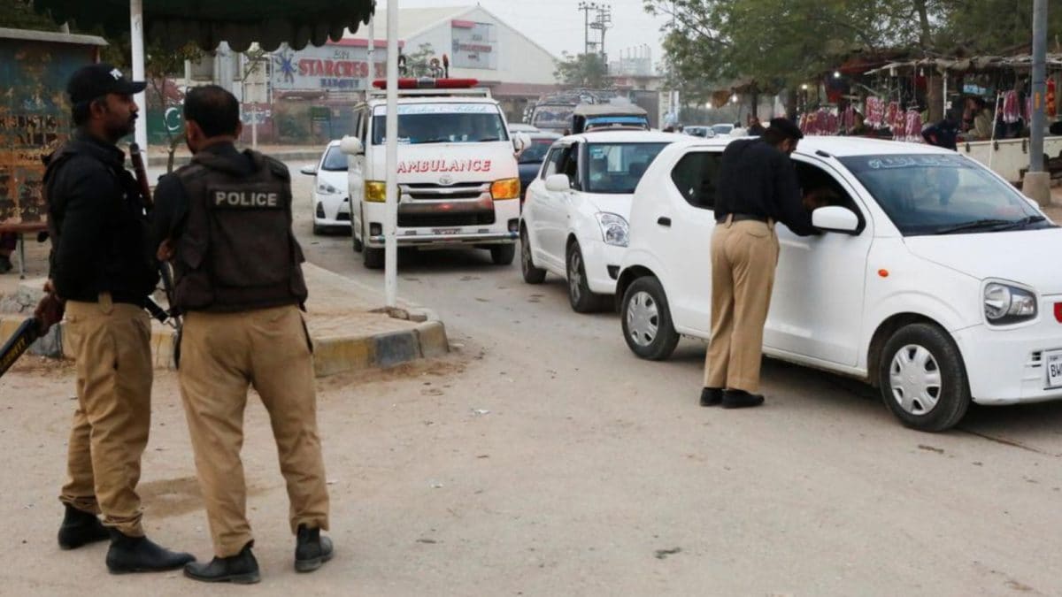 Afghan Forces Claim Pakistani Jet Shot Down Near Jalalabad, Pilot Captured Alive