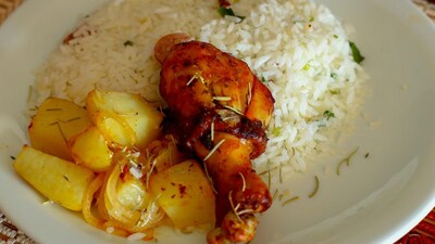 This turmeric chicken and potatoes makes for an easy one-pan meal. 