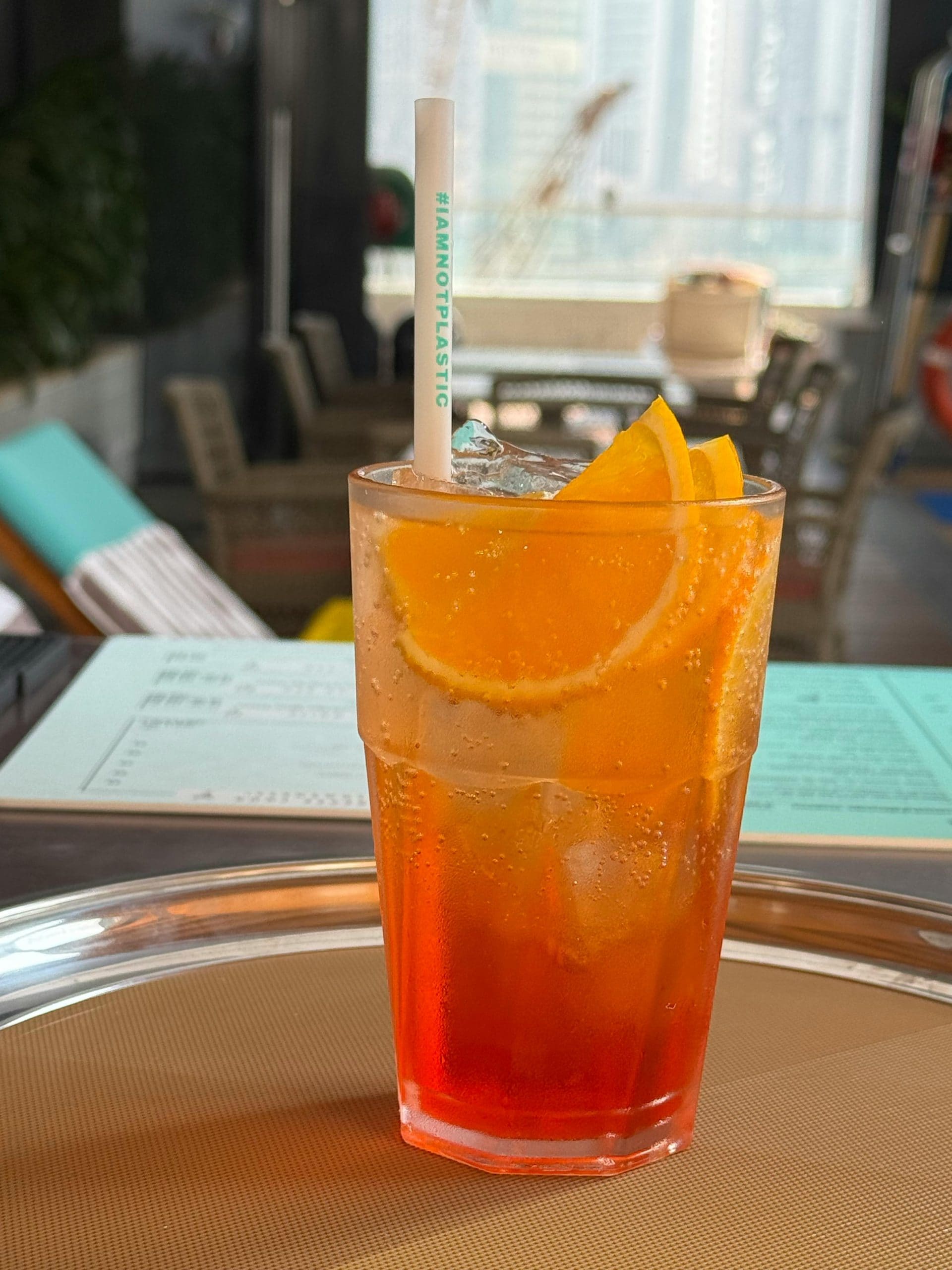 The Golden Hour Fizz is more than a cocktail, it’s a mood. The first sip delivers a burst of citrus brightness, followed by the smooth, sparkling finish of wine. It’s light on the palate, yet full of character, making it ideal for relaxed celebrations, sundowners by the beach, or intimate gatherings at home.