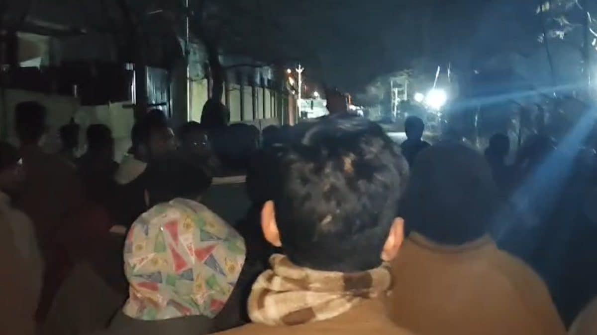 Anti-Pakistan Slogans Raised By Shia Protesters In J&K's Bandipora After Islamabad Suicide Bombing