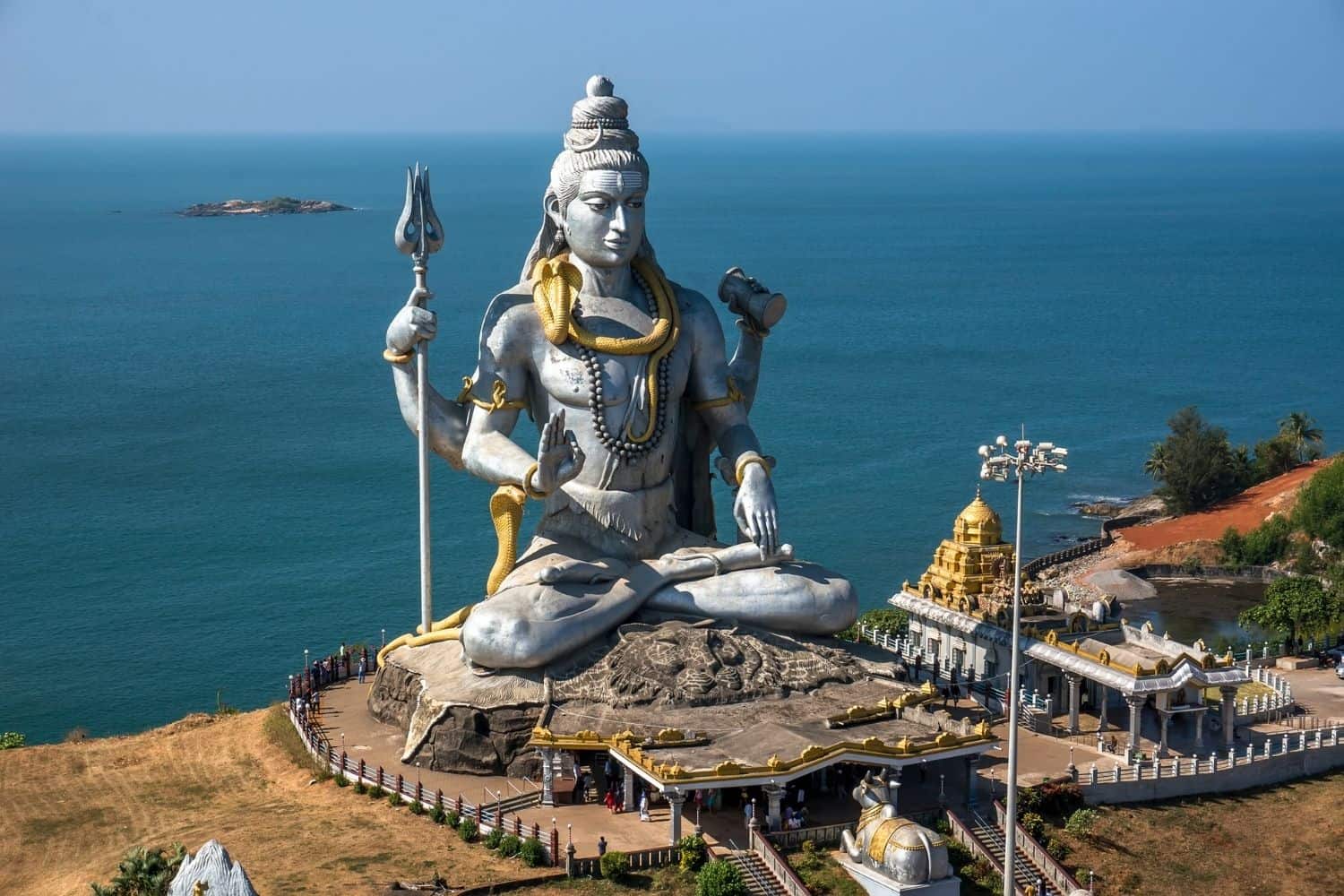 Quando é Mahashivratri 2026? Data correta, horários de Puja, rituais de jejum explicados