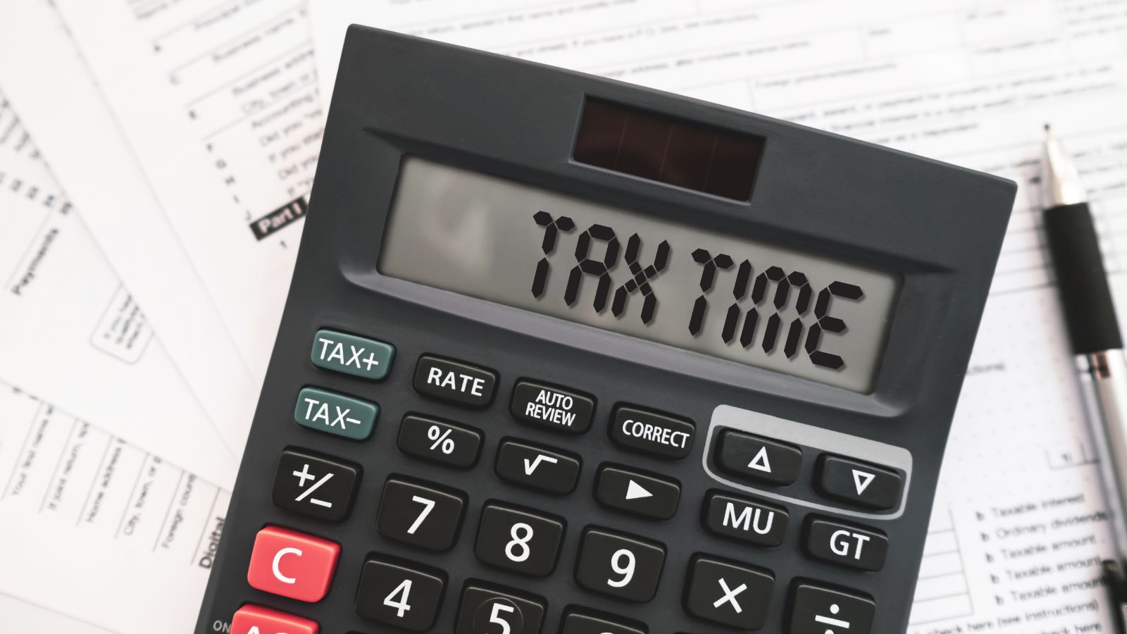 नए कर नियम आज से शुरू: आपके हाथ में आने वाले वेतन के लिए उनका क्या मतलब है