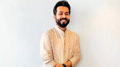 Aditya Dhar studied t Guru Harkrishnan Public School in Vasant Vihar, New Delhi and graduated from Hindu College, University of Delhi. During his college, he was actively involved in theatre with groups including the Delhi Music Theatre.