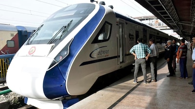 She raised food safety concerns and sought answers from railway authorities.(Photo Credit: X)