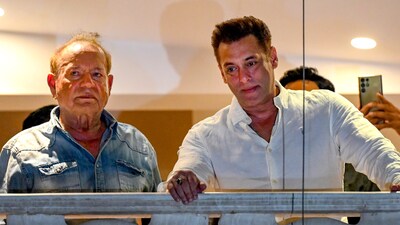 Salman Khan Reveals He Recently Apologised To Father Salim Khan.