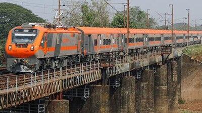 Here is a quick look at its route, stoppages, travel time, and ticket fare.