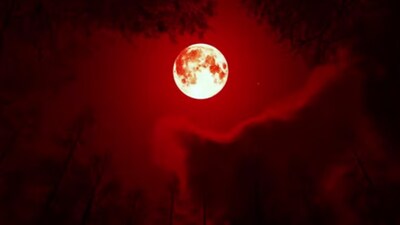 GK: Why Moon Turns Red During Lunar Eclipse?