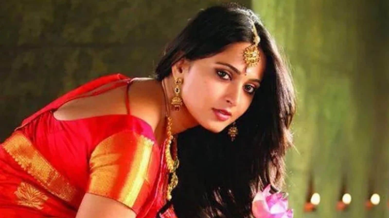 Anushka Shetty, Anushka net worth, Baahubali actress income, Anushka Shetty assets, Anushka Shetty career, Anushka Shetty lifestyle,  అనుష్క శెట్టి, టాలీవుడ్ హీరోయిన్, బాహుబలి నటి, అనుష్క శెట్టి నెట్‌వర్త్, అనుష్క ఆస్తులు, మలయాళ డెబ్యూ,