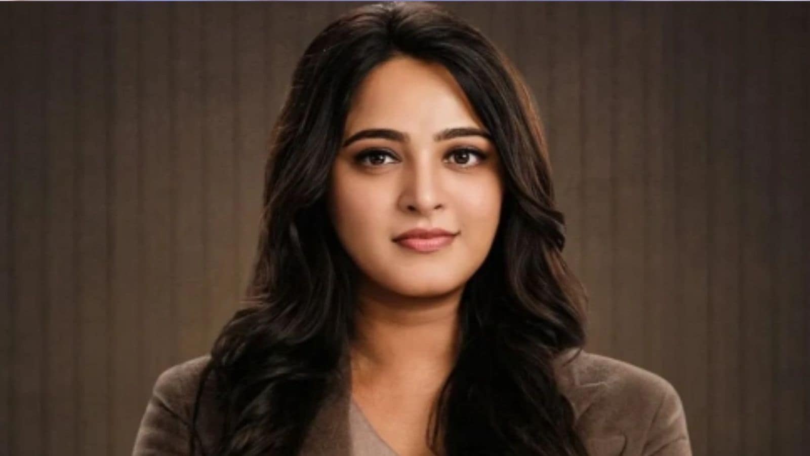Anushka Shetty, Anushka net worth, Baahubali actress income, Anushka Shetty assets, Anushka Shetty career, Anushka Shetty lifestyle,  అనుష్క శెట్టి, టాలీవుడ్ హీరోయిన్, బాహుబలి నటి, అనుష్క శెట్టి నెట్‌వర్త్, అనుష్క ఆస్తులు, మలయాళ డెబ్యూ,