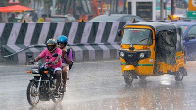 AP and Telangana witness shifting weather on March 31, with rising heat, gusty winds, and scattered showers signalling a gradual transition from dry to early rainy conditions.