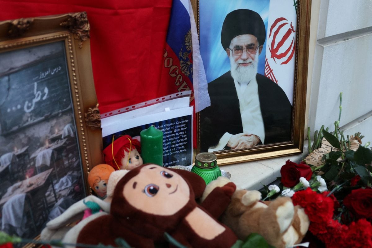 Iran Sets Timeline For Choosing New Supreme Leader Following Khamenei’s Death