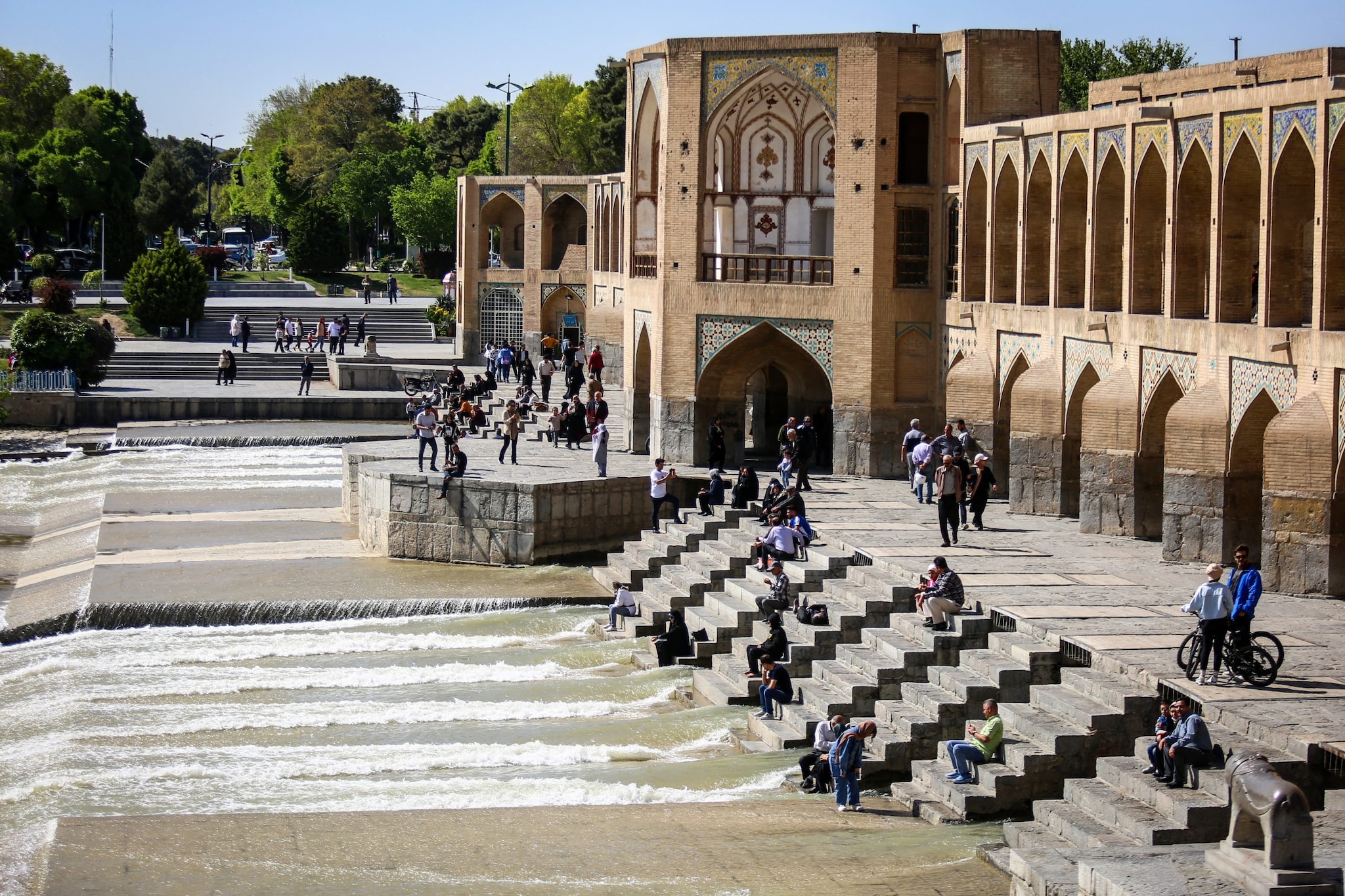 As War Hits Isfahan, Know Why This Iranian City Is Called 'Museum Without  Roof'