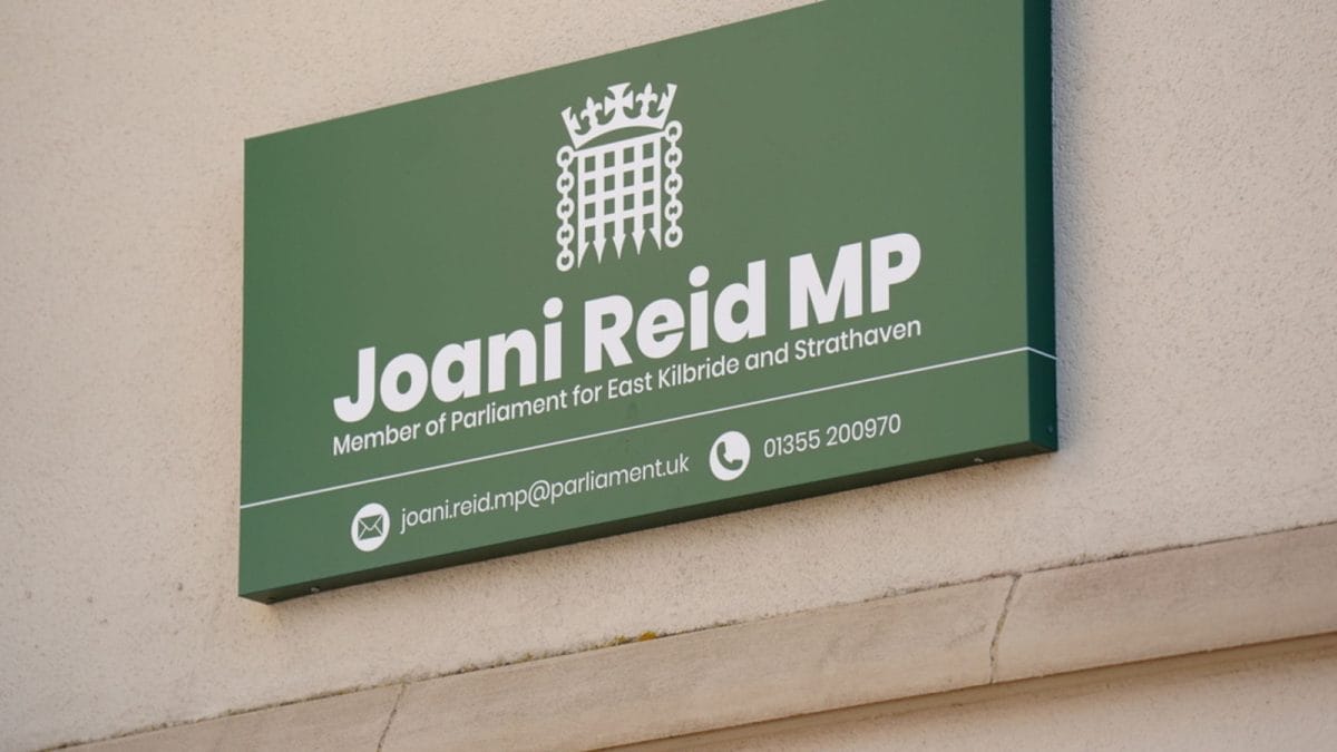 British MP Joani Reid’s Husband Among 3 Detained On Suspicion Of Spying For China