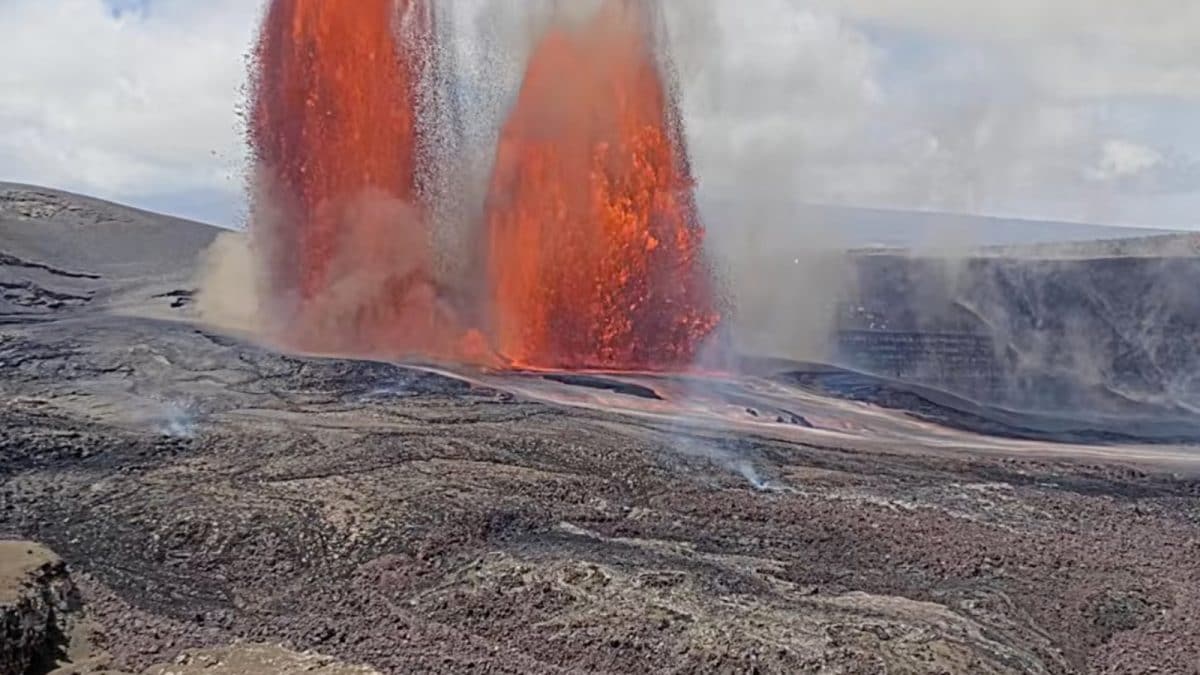 Hawaii’s Kilauea Volcano Erupts Again With Lava Fountains Reaching 1,000 Feet | Video