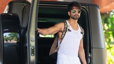 Shahid Kapoor stuns fans with a stylish all-white look in new photos. (Photo Credit: Instagram)
